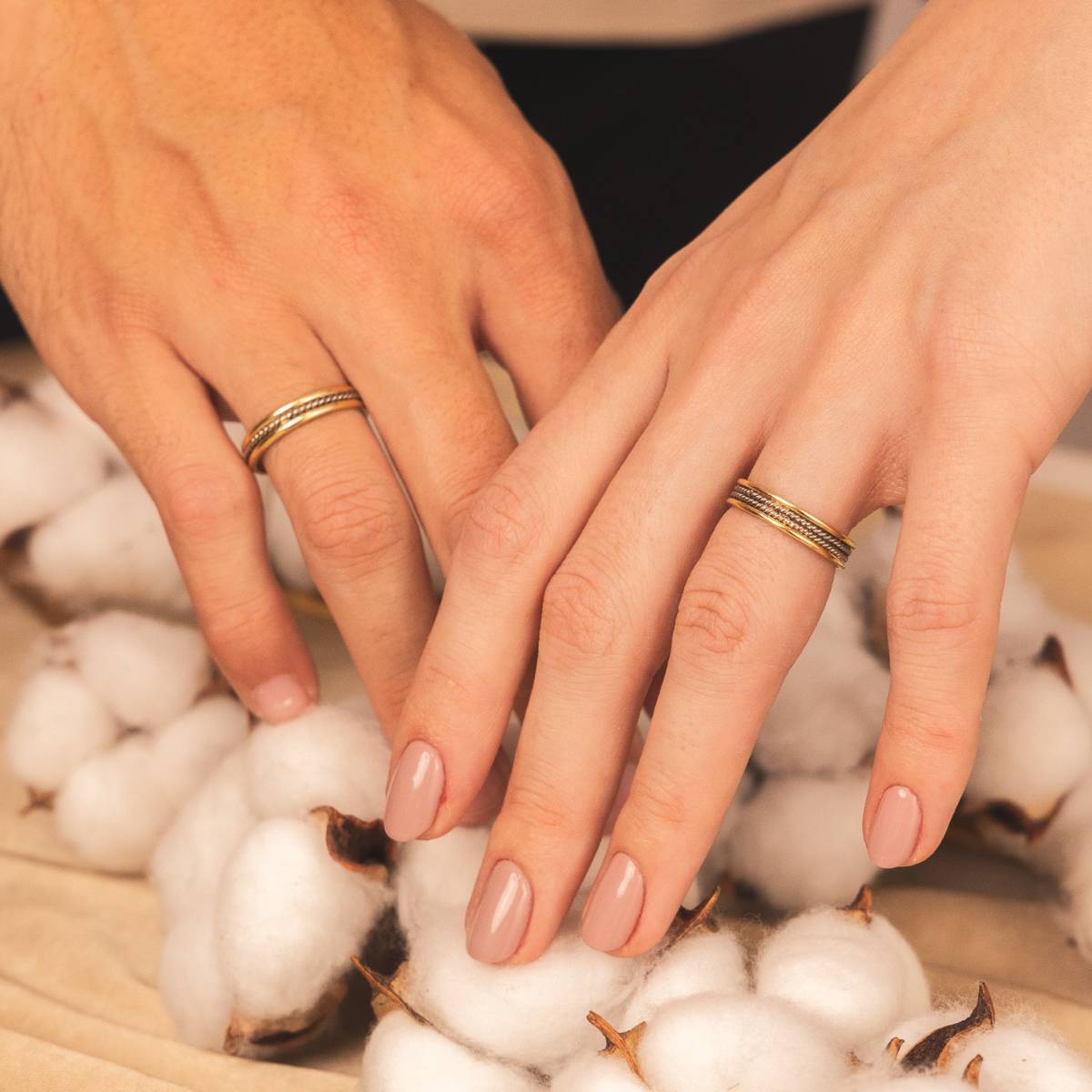 Alianzas oro18k blanco y amarillo