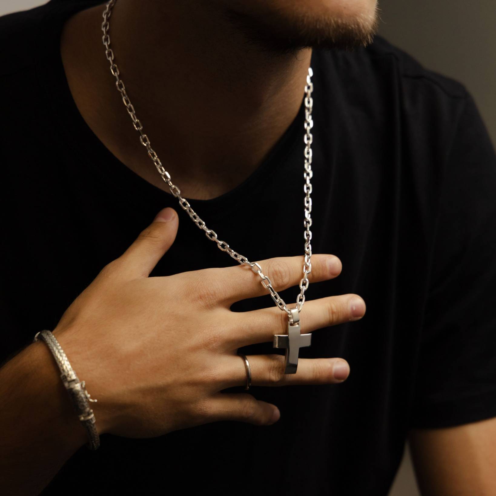 Conjunto cadena y cruz de hombre